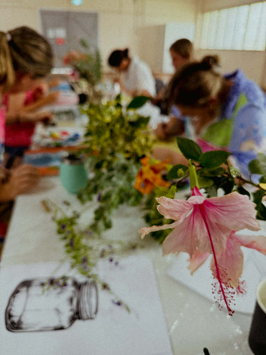 Paint 'n' Sip (Adults only)